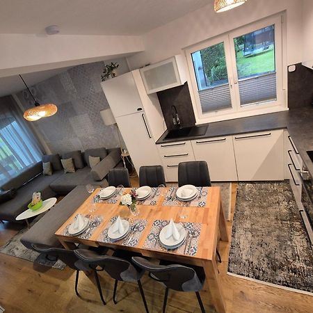 Unicorn Apartment Nüziders Buitenkant foto